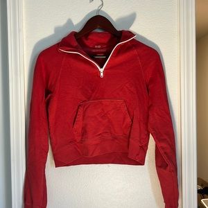 John galt California 3/4 zip crop